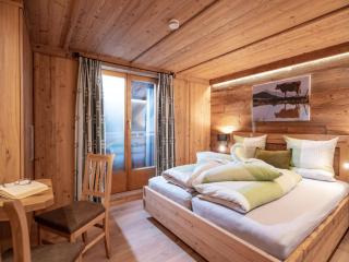 Wooden Apartment with mountain view - Hopfgarten im Brixental - 7