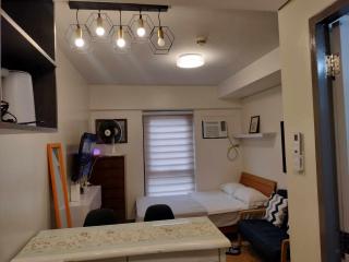 Studio 7 By Filinvest - Manila - 0