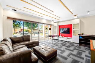 Rustic Point Cook Family Home near Sanctuary Lakes - 5