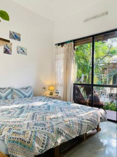 Đường Lâm Homestay - Elephant's House - - 9