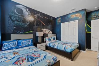 Gorgeous 9BD sleeps 24 in the Solterra Resort! home - 8