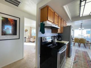 Kanab home with HUGE fenced in backyard-Pets Welcome - Kanab - 1