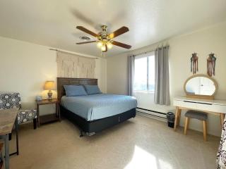 Kanab home with HUGE fenced in backyard-Pets Welcome - 8