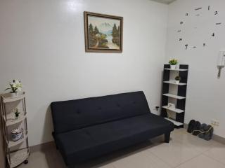 Spacious Big Room with Pool View - Manila - 6