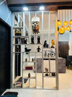 UrbanNook Stay 3 bedroom Apartment - 9