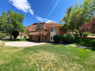 Room for 14- Kanab Ranch Home on Acreage - Views - Kanab - 5