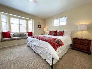 Room for 14- Kanab Ranch Home on Acreage - Views - Kanab - 7