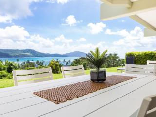 Poinciana 010 - buggy included! - 3