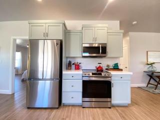 Stylish Family Home in Kanab 40 Mins to Zion NP - Kanab - 2