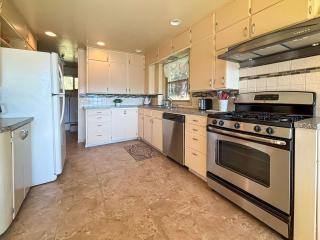 Sq Secret Shores - Sequim - 4