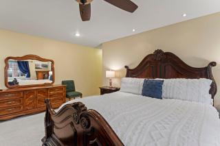 Arrowhead Treehouse Delight and Theater & Game Room! - Lake Arrowhead - 7