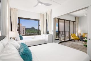Gorgeous Oean View Penthouse at Waikiki with Parking - Honolulu - 1