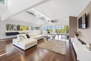 Eagles Nest - Merrijig - Sleeps 10 - 9