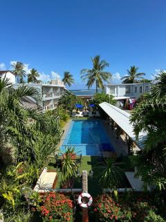Reef Beach Resort - General Luna - 0
