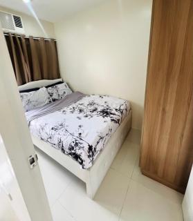 Minimalist 1 BR - Wifi, Netflix, Pool, Gym - 9