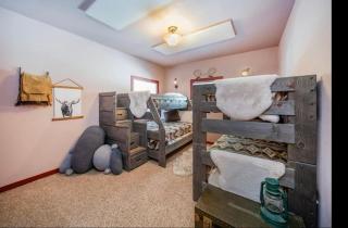 Breck Ski Chalet 4br 3ba 10 person Hot Tub Starlink Xbox - 2