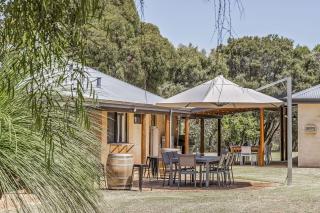 Ocean and Earth Plus Studio - Yallingup - 9
