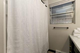 Perfect Local East Side 3BR 2BA Wifi SMRT TV - Wichita - 1