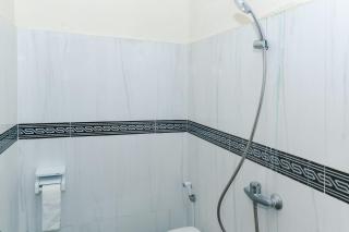 RedDoorz Plus at GNG Hotel El Tari Airport Kupang - Oesapa-besar - 4