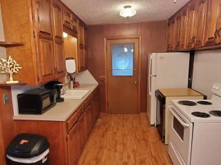 Cute 3BR 3BA Handicap Acc BR and BA WIFI SMART TV - 4