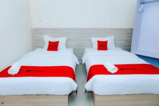 RedDoorz Plus at GNG Hotel El Tari Airport Kupang - Oesapa-besar - 5