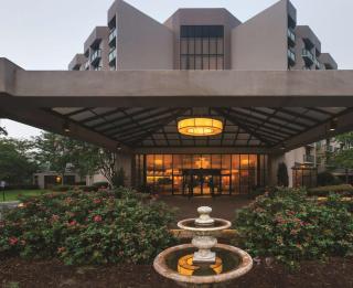 Embassy Suites Birmingham - Birmingham - 9