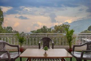 Batish Villa People i Love Stage Allowed Party Enjoy BBQ Music Kasauli View - 3