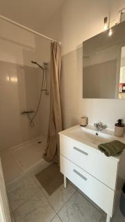 Appartement intra-muros - Aigues-Mortes - 4