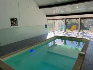 Villa 21 couchages avec piscine interieure chauffée - Belleu - 5