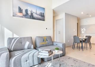 Cozy & Modern 1 Bedroom Apartment in Downtown Dubai, Hosted by Desert City Stays - 8