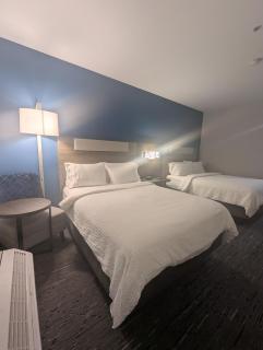 Holiday Inn Express Hotel & Suites Loveland by IHG - 1
