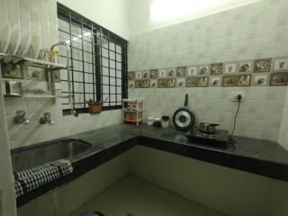 Dumzy's Bungalow - Hyderabad - 2