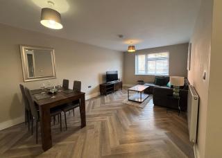 Modern Apartment - BHX NEC - Free Secure Gated Parking - Solihull - 8