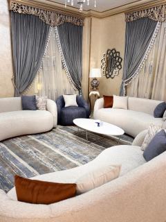Romantic villa with sunset view in sheikh Zayed - Sheikh Zayed - 4