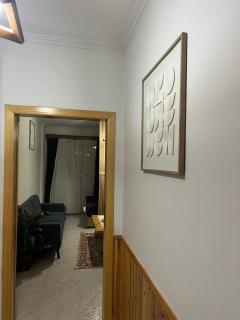 Cozy Urban Escape - Tirana - 8