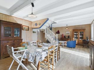 À 400m de la plage, charmante maison pour 7 - 9
