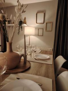 Appartement plein centre ville, chaleureux et spacieux - Cholet - 9