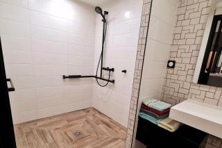 Gite PMR Adapté Futuroscope Aquascope Center Parc Mecanick & Ko - 3