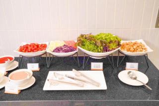 Holiday Inn Express & Suites Bangkok Central Pier by IHG - 2