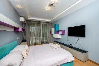 Sofia Luxury 3-Bed Penthouse Apartment Sleeps 6 - 6