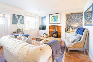 7 Albert Street - Holt - 1