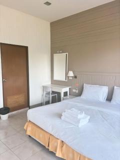 Luna Hut Resort - Hua Hin - 5