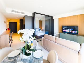 Mercury Suite Bright 2BR with Pool access by ArcoBnb - St Julian's - 9
