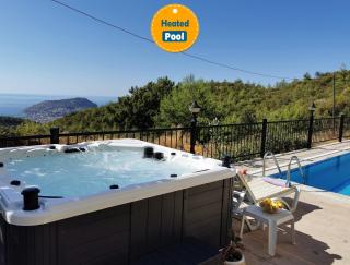 Villa with a Pool and Jacuzzi - Alanya - 8