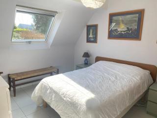 Villa 3 étoiles à 400m de la grande plage de Trestraou à Perros-Guirec - Réf 851 - 2