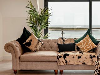 4 Bed in Appledore 93960 - 6