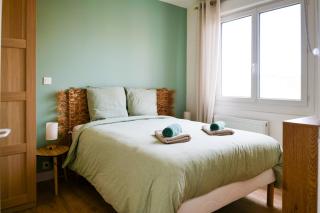 superbe appartement entierement renove - proche plage - quartier presidents - 9