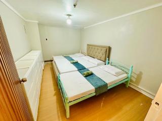 LetStay at Delsa 402 3-BR Condo 120-Sqm - 1