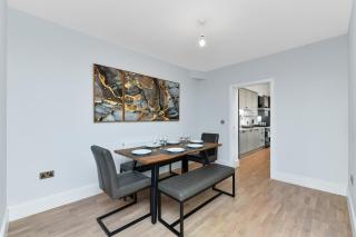 Peaceful 2-Bedroom House in Historic Clifton Village - Nottingham - 8