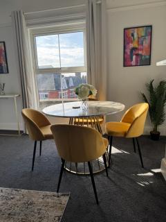 Stylish One Bedroom Apartment - Norwich - 4